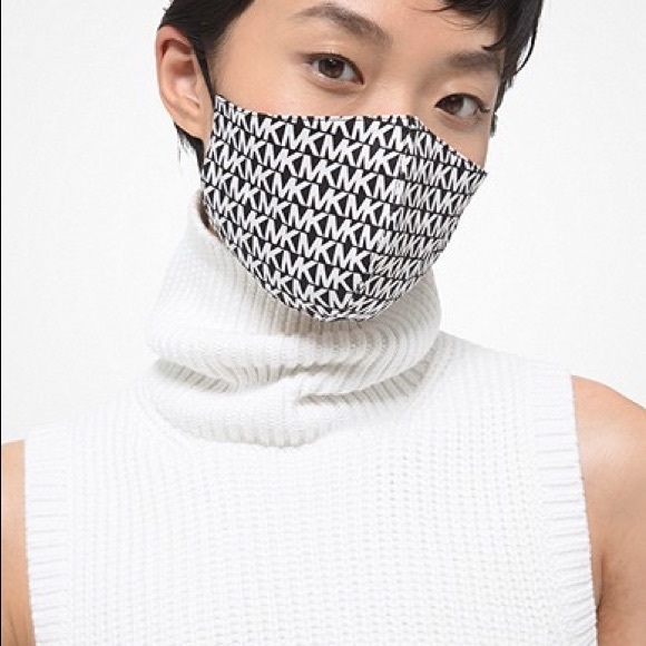 Michael Kors mask - Picture 3 of 5